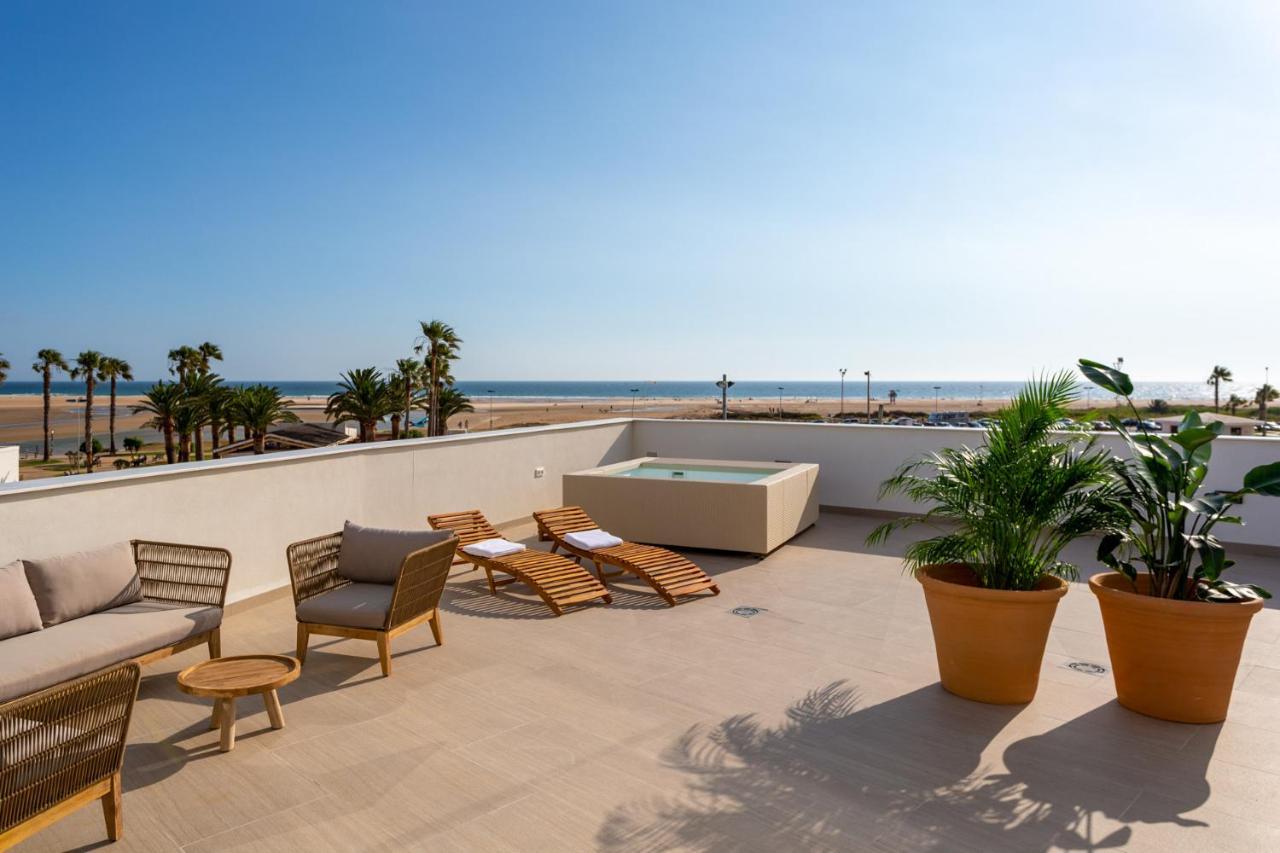 Hotel Apartamentos Hamus Conil De La Frontera Exterior photo